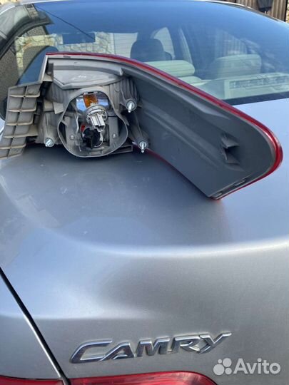 Блок фар задний левый тойота