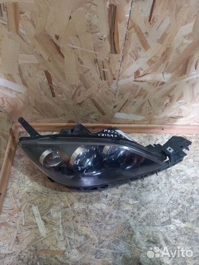 Фара Правая Мазда 3 BK Хетчбек