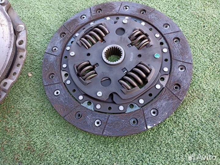 Сцепление комплект Ford Focus 1 универсал 2.0 2002