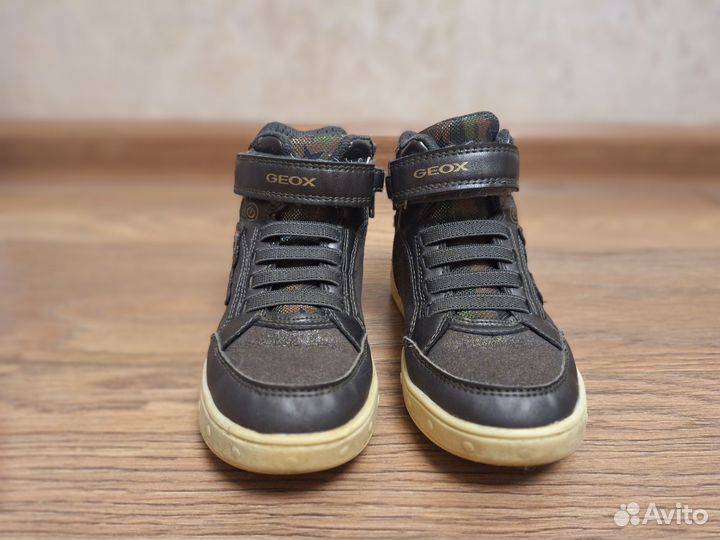 Ботинки демисезонные для девочки 28 размер