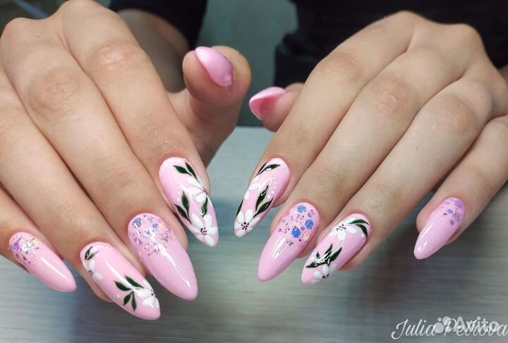 Маникюр, педикюр, наращивание ногтей и ресниц