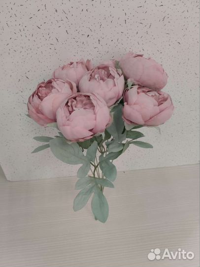 Пионы и розы искусственные