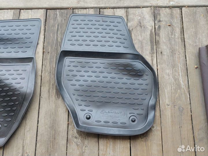 Комплект полиуретановых ковриков для Вольво xc60