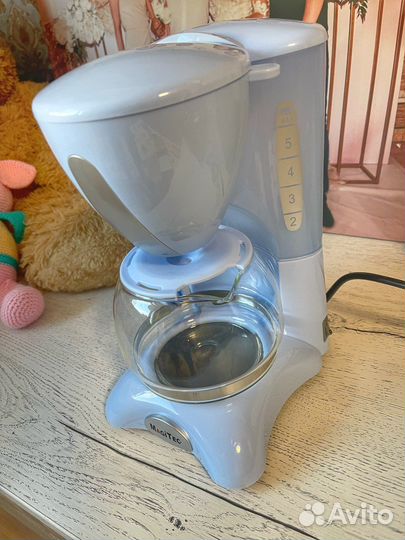 Кофеварка капельная новая