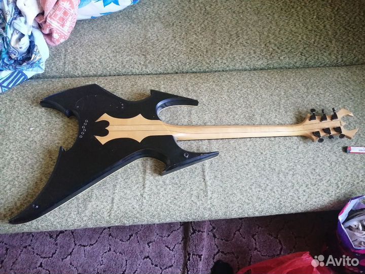 Электрогитары,ударные,барабаны