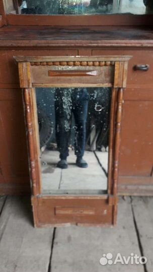 Зеркало настенное старинное