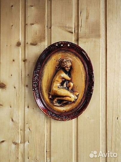 Панно из гипса 