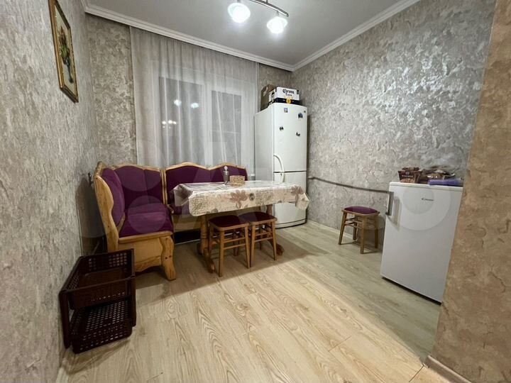 2-к. квартира, 58,6 м², 10/10 эт.