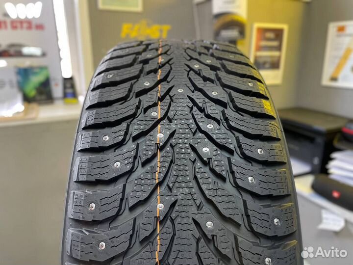 Ikon Tyres Autograph Ice 9 SUV 265/45 R21 108T