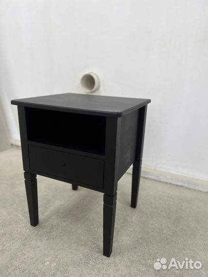 Тумба прикроватная