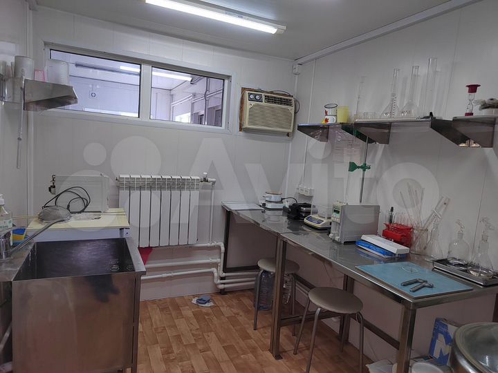 Производство, 200 м²