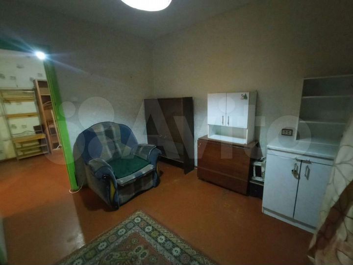 3-к. квартира, 58 м², 2/5 эт.