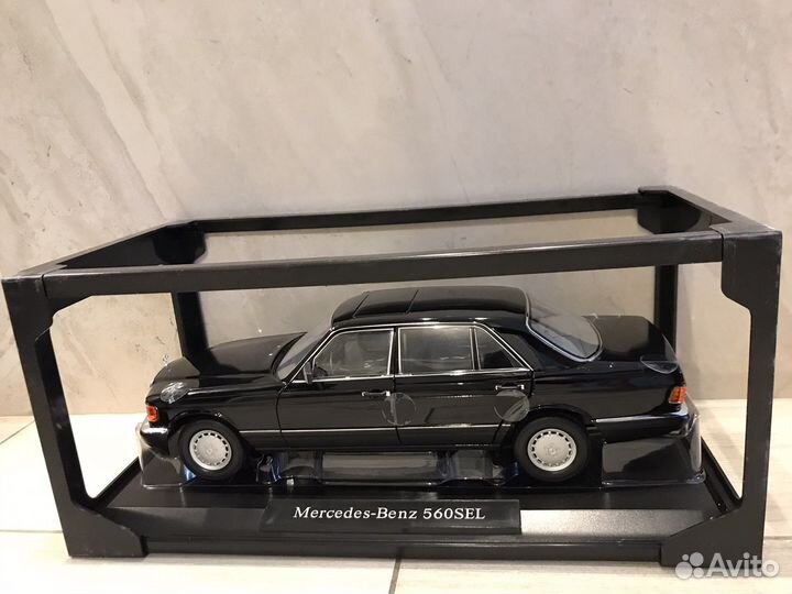 Mercedes 560 SEL 1:18