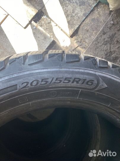 Dunlop Ice Touch 205/55 R16 94T