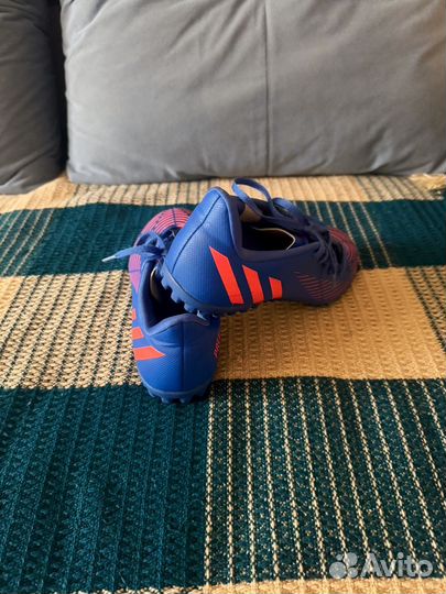 Бутсы adidas predator