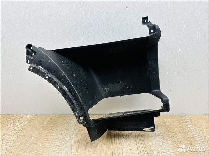 Корпус подножки правый Volvo Fh 4