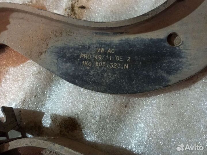 Рычаг задней подвески верхний VW Touran