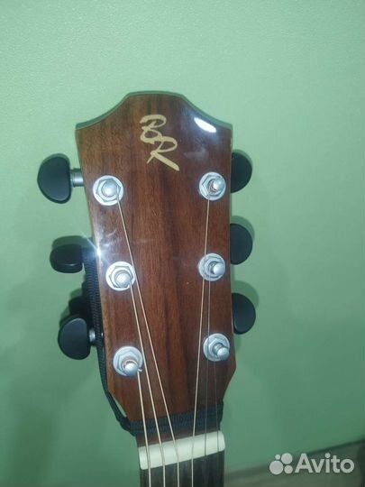 Акустическая гитара buton rouge