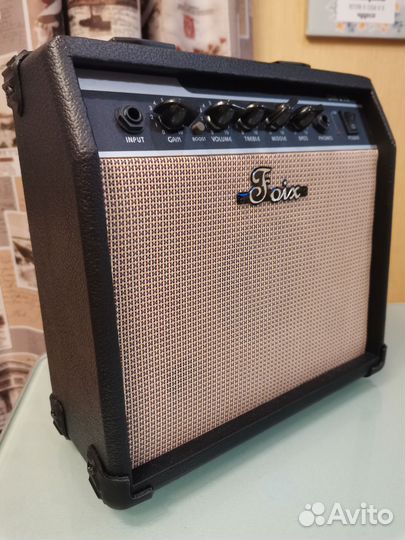 Гитарный комбоусилитель Foix
