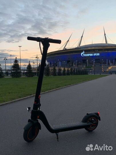 Самокат взрослый электрический