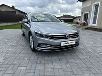 Volkswagen Passat 2.0 AMT, 2020, 84 000 км, с пробегом, цена 2 890 000 руб.