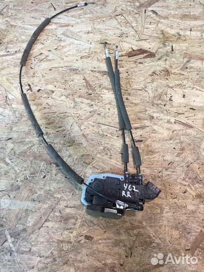 Замок правый Nissan Patrol y62 Infiniti qx56 qx80