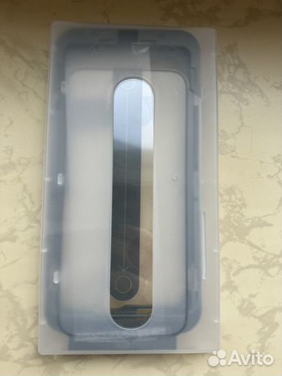 Защитное стекло Commo на iPhone 15 Pro Max