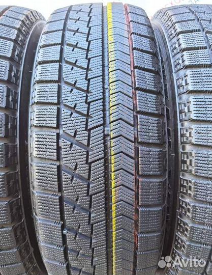 Bridgestone Blizzak VRX 195/65 R15 98Q