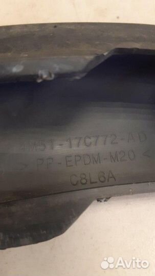 Накладка бампера заднего правая Ford Focus