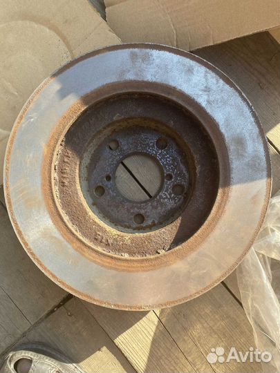 Диски тормозные перед. Subaru Legacy BL5