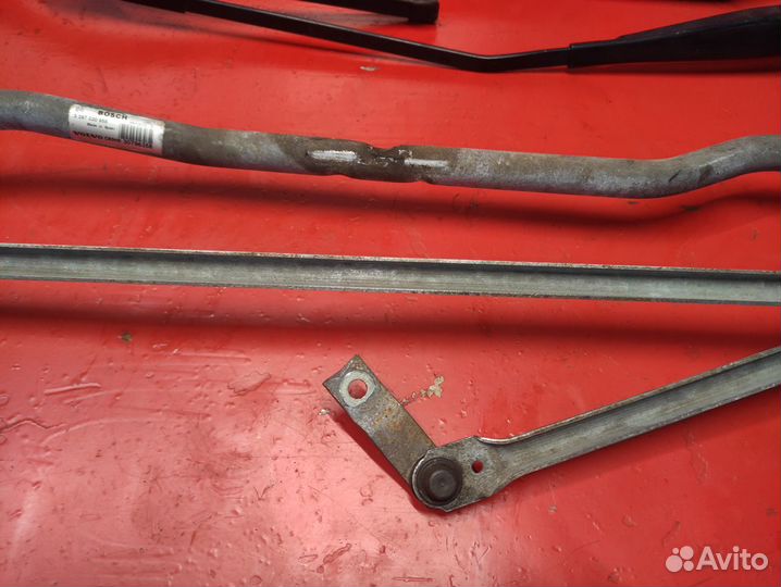 Трапеция стеклоочистителя Volvo S 80 2