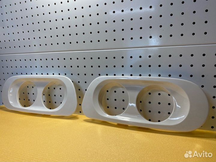 Рамка противотуманной фары левая/правая (комплект)