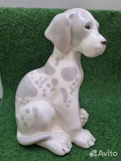 Фарфоровая статуэтка Щенок дога лфз 