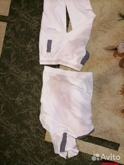 Спортивный костюм