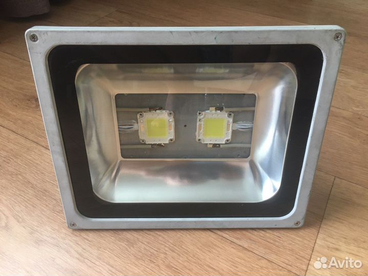 Прожектор светодиодный 100 Вт
