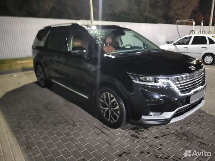 Kia Carnival 2.2 AT, 2021, 67 000 км