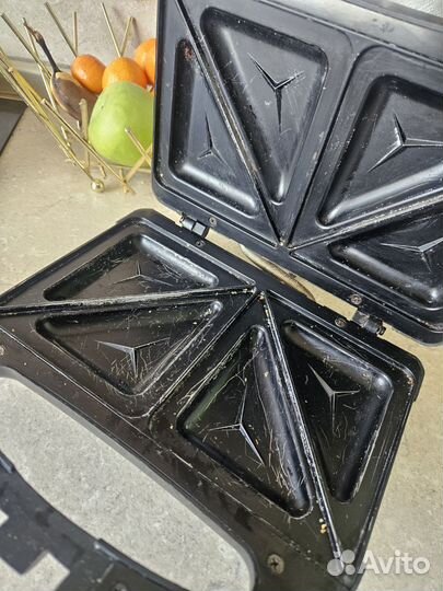 Бутербродница Vitek (ростер)