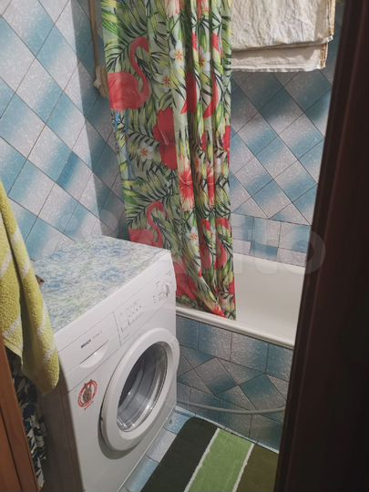 2-к. квартира, 49 м², 2/5 эт.