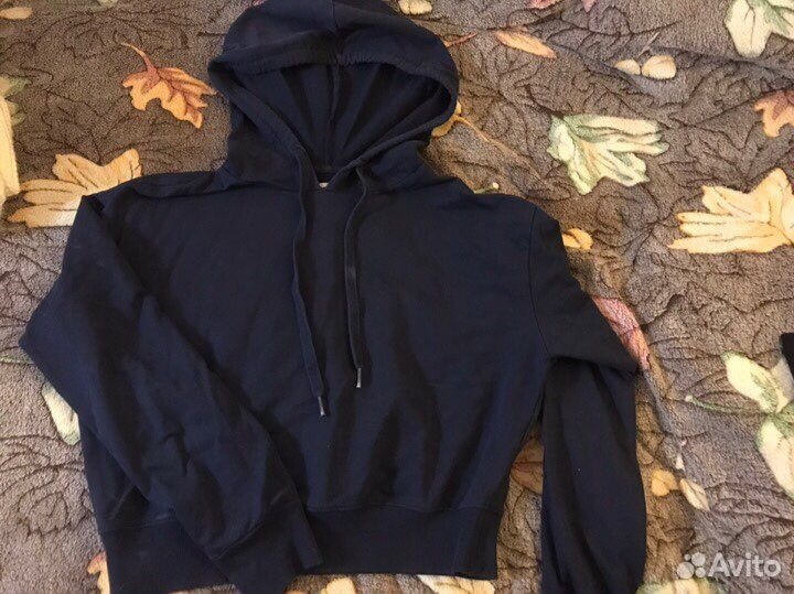 Вещи женские 40-42