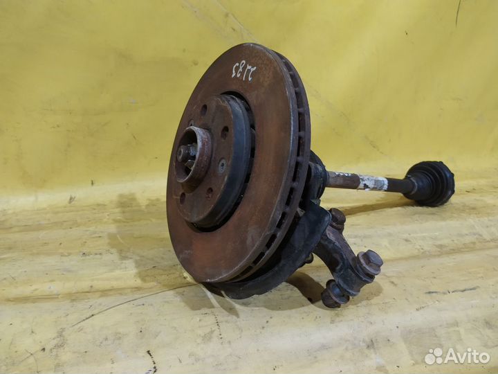 Кулак поворотный передний левый Renault Megane 3