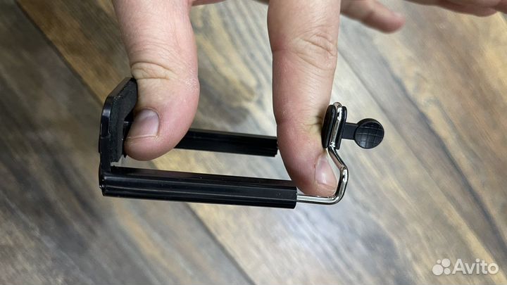 Крепление дл телефона на селфипалку или трипод