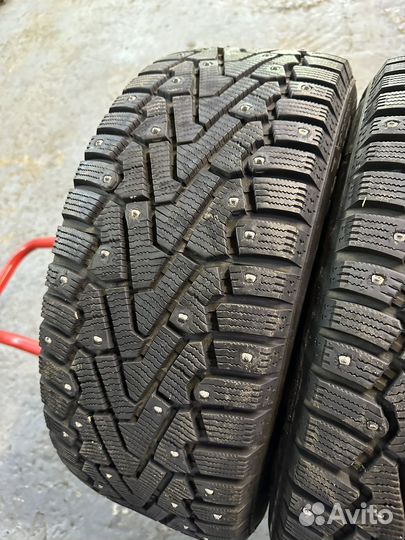 Pirelli Ice Zero 225/50 R17