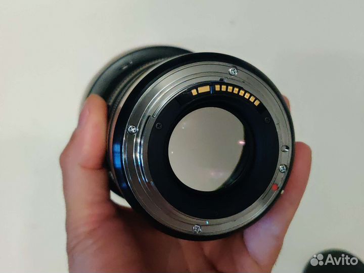 Объектив Sigma art 50 mm 1.4 Canon (Carl Zeiss)