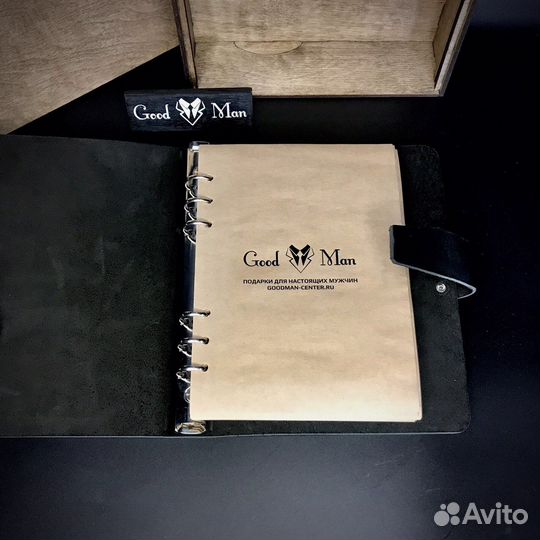 Ежедневник ручной работы с гравировкой