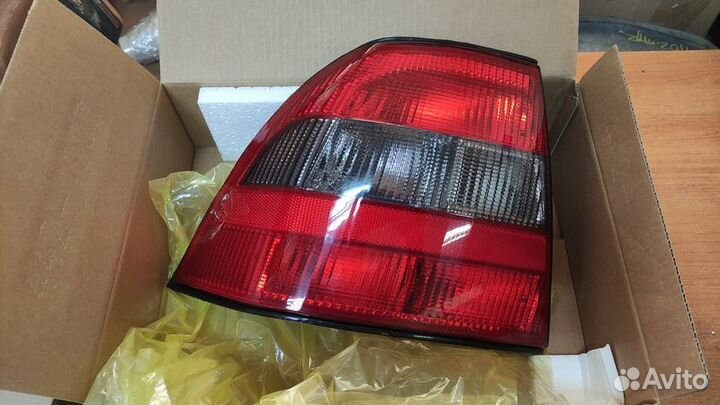 Фонарь Опель Вектра Б (1995-1999) темный