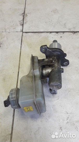 Главный тормозной цилиндр