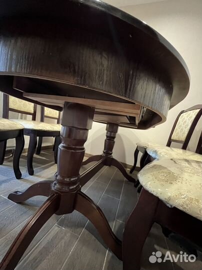 Стол со стульями бу