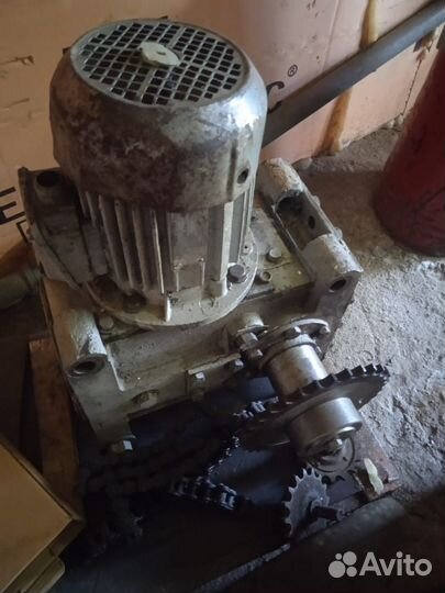 Мотор редуктор червячный