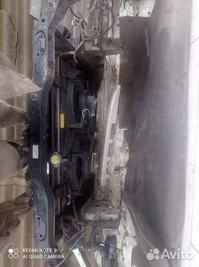 Передняя панель телевизор Nissan serena C25