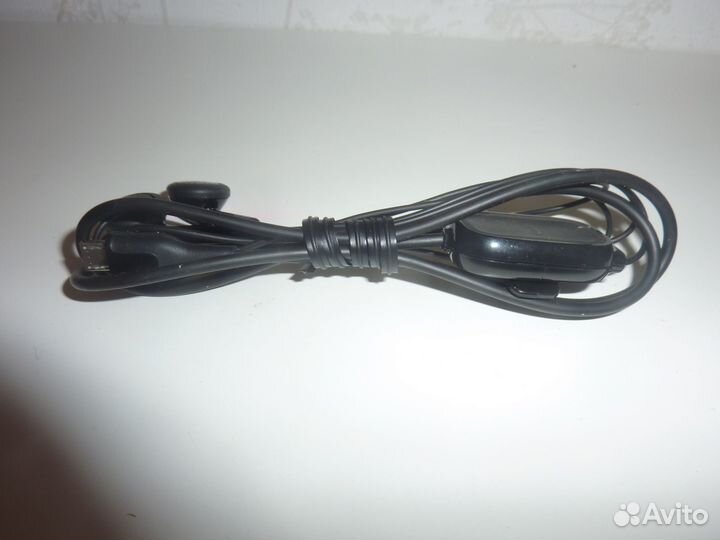 Наушники Nokia